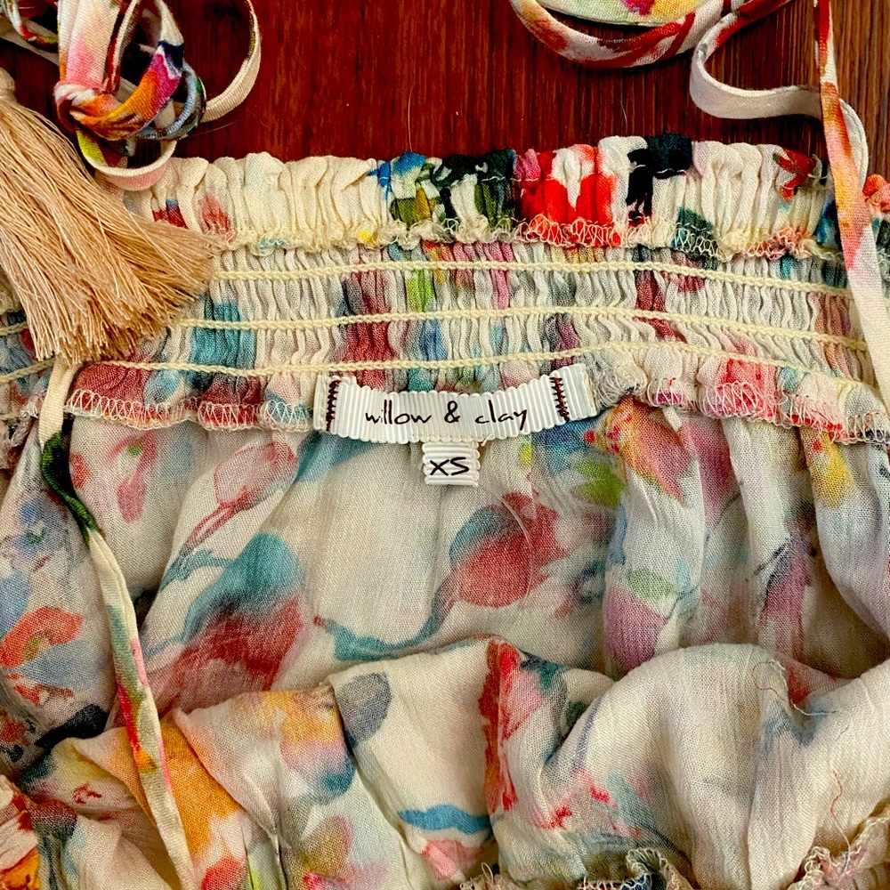Women spaghetti strap floral blouse